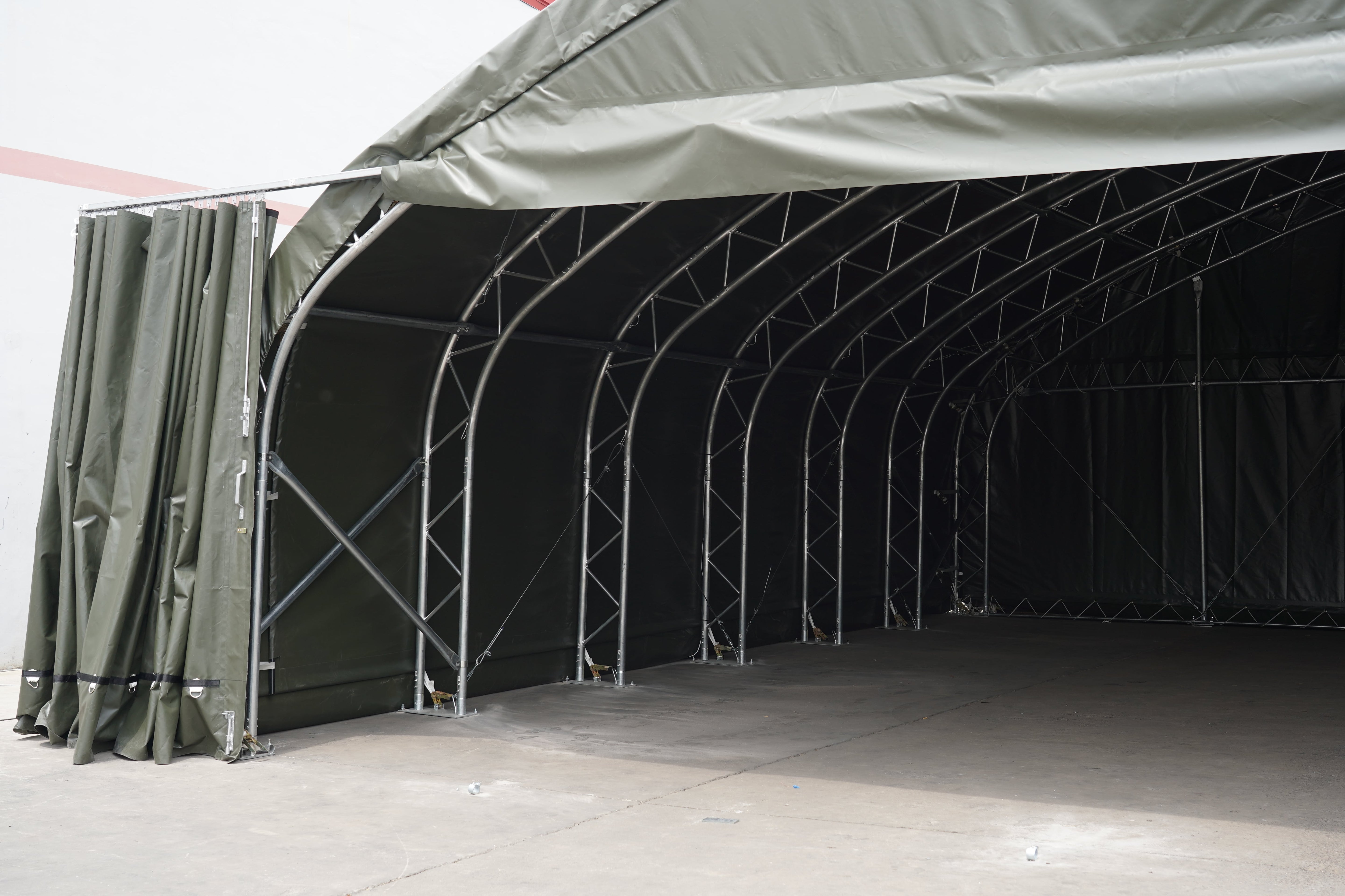 Hangar de aeronaves | Gris